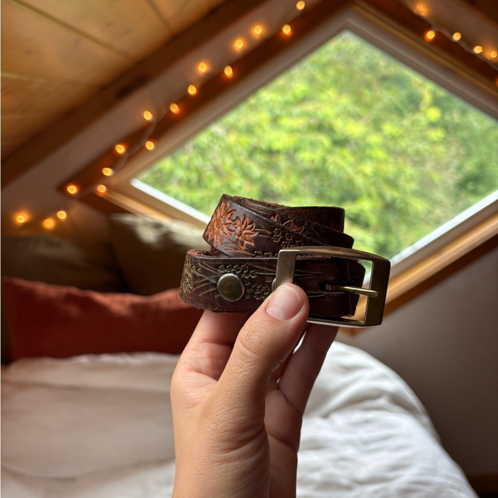 Vintage Brown Leather Autumn Embossed Belt
